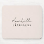 Monogram Blush Pink | Moderne, minimalistische vro Muismat (Voorkant)