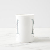 Monogram Blush Roze Waterverf Floral Letter M Porselein Kop (Voorkant)