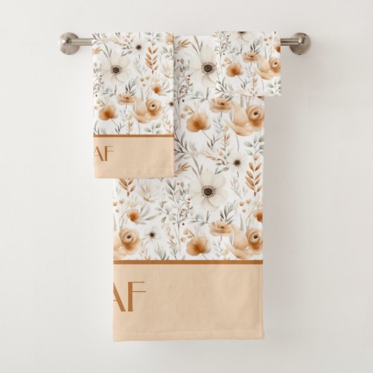 Monogram Boho Bloemen Bruin Beige Grijs Botanisch Bad Handdoek (Insitu)