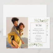 Monogram Botanisch Groene Foto Bruiloft Kaart (Voorkant / Achterkant)