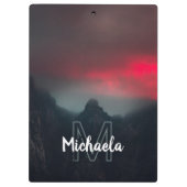 Monogram brandende wolken, mist en bergen klembord (Achterkant)