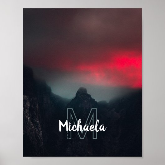 Monogram brandende wolken, mist en bergen poster (Voorkant)