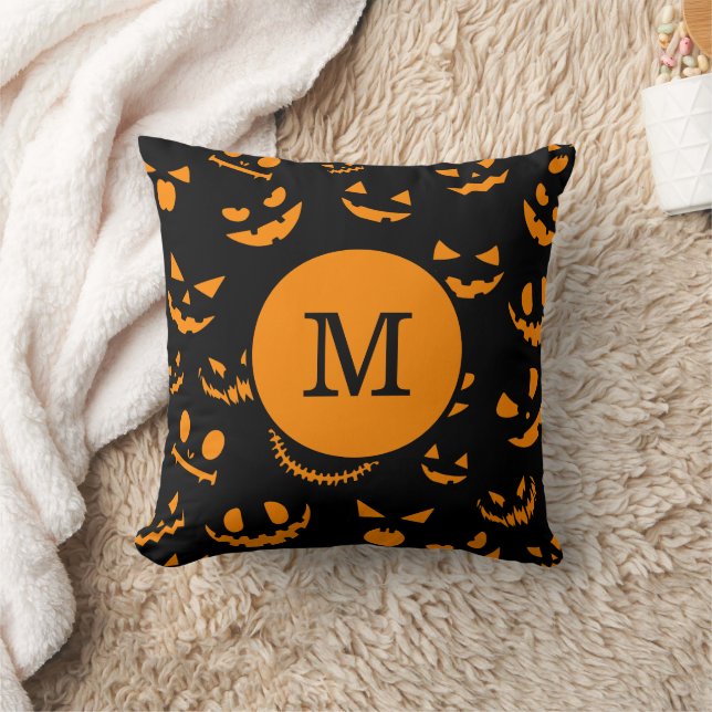 Monogram brief Spooky Jack op Lantaarn gezichten Kussen (Deken)