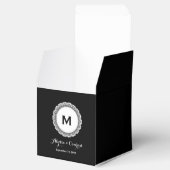 Monogram bruid bruidegom datum bruiloft ZWART V01 Bedankdoosjes (Geopend)