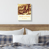 Monogram bruid en bruidegom met gouden Rozen Canvas Afdruk (Insitu (Slaapkamer))