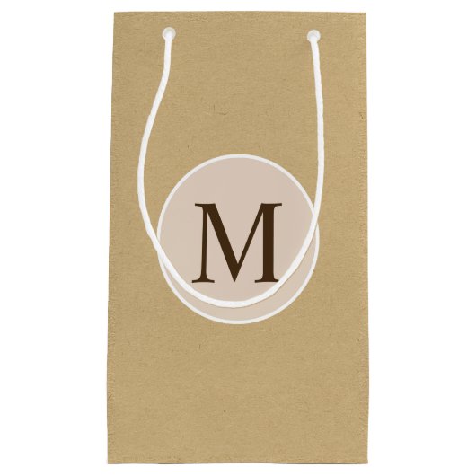 Monogram Bruin Kraft Paper Textuur Klein Cadeauzakje (Voorkant)