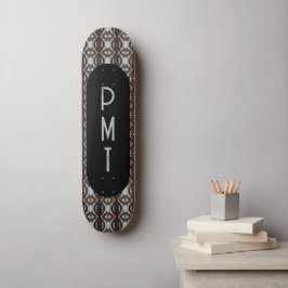 Monogram Bruin Zwart Skateboard