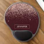 Monogram Burgundy Blush Pink Rose Gold Glitter Gel Muismat<br><div class="desc">Roos Gold - Blush Pink en Burgundy Sparkle Glitter Monogram Name and Initiaal Mousepad (Muismat). Dit maakt de perfecte liefhebbende 16 verjaardag,  bruiloft,  vrijgezellenfeest,  verjaardagsdag,  baby shower of vrijgezellenfeest voor iemand die van luxe glam en stijl houdt.</div>