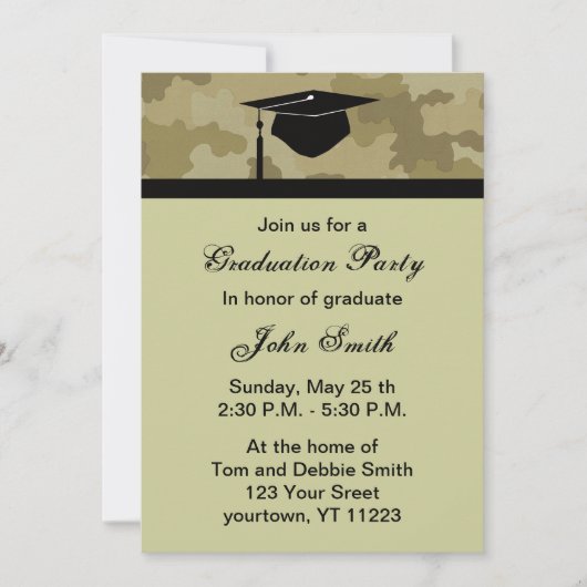 Monogram Camouflage Graduation Party Uitnodiging (Voorkant)