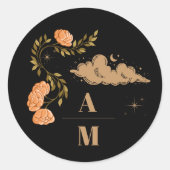 Monogram Celestial Midnight Zwarte Sterren Bruilof Ronde Sticker (Voorkant)
