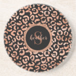 Monogram Chic Leopard Animal Print Onderzetter<br><div class="desc">Een trendy en chic roos gouden folie luipaard dierlijk drukwerk versiert dit onderzetter. Pas het aan met uw monogram initiaal en naam. Ontworpen voor jou door Blackberry Boulevard.</div>