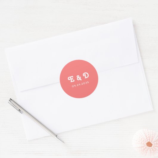 Monogram Chic Retro Bright Coral Pink Wedding Ronde Sticker (Envelop)