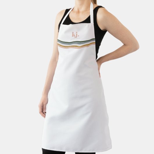 Monogram Chic Retro Stripes Schort (Insitu)