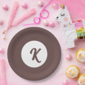 Monogram chocolade pruim en wit papieren bordje (Feest)