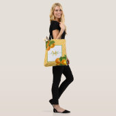 Monogram citrus sinaasappels waterverf stippen rus tote bag (Op model)