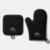 Monogram Classic Elegant Minimal Black en White Ovenwant & Pannenlap Set (Voorkant)