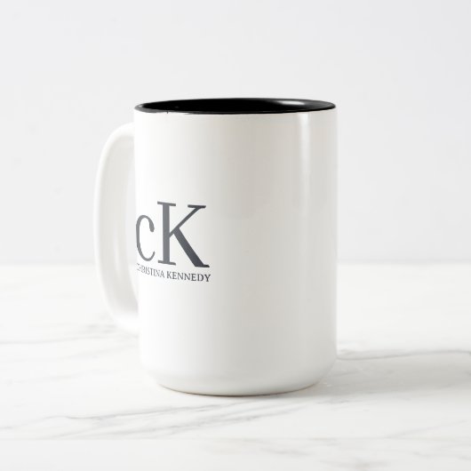 Monogram Classic Elegant Minimal Tweekleurige Koffiemok (Voorkant links)