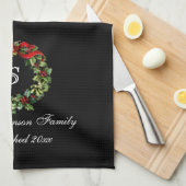 Monogram Classic Holly WreatCustom Kerstmis Theedoek (Quarter Fold)