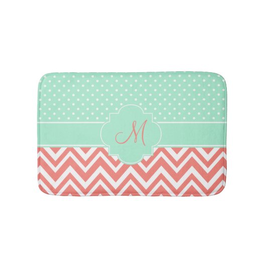 Monogram Coral Chevron met Mint Polka Dot Pattern Badmat (Voorkant)