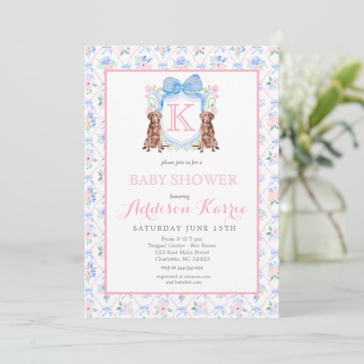 Monogram Crest Baby shower Uitnodiging (Staand voorkant)