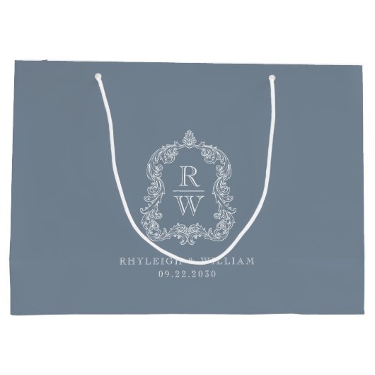 Monogram Crest Dusty Blue Wedding Groot Cadeauzakje (Achterkant)