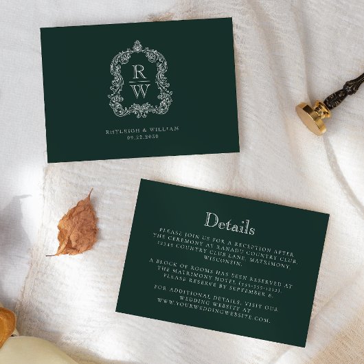 Monogram Crest Forest Green Wedding Details Informatiekaartje
