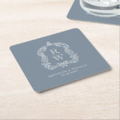  Monogram Crest Namen Dusty Blue Wedding Kartonnen Onderzetters (Schuin)