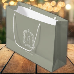 Monogram Crest Sage Green Wedding Groot Cadeauzakje