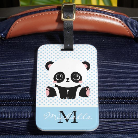 Monogram Cute Panda Beer Gepersonaliseerde Polka D Bagagelabel (Voorkant Insitu 2)
