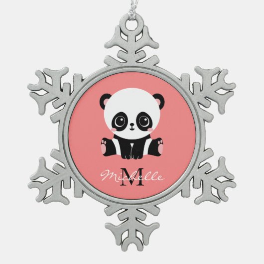 Monogram Cute Sitting Panda Gepersonaliseerd Tin Sneeuwvlok Ornament (Voorkant)