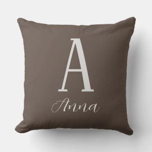 Monogram Dark Autumn vibe Sierkussen
