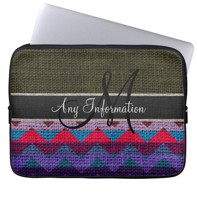 Monogram Dark Green Chevron Zigzag Burlap Jute Laptop Sleeve (Voorkant)