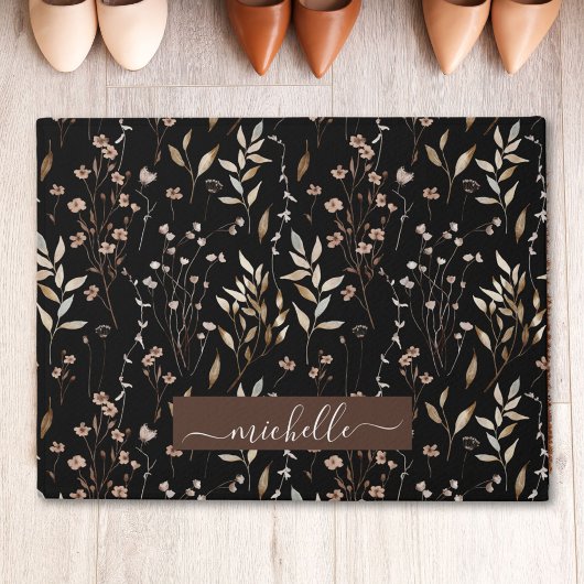 Monogram Delicate Waterverf Bruine Bloemen Bladere Deurmat