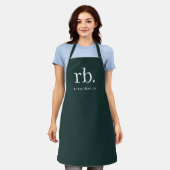 Monogram donkergroen stijlvol modern minimalistisc schort (Gedragen)