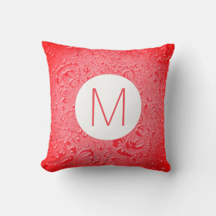 Monogram donkerroze kleur in reliëf kussen