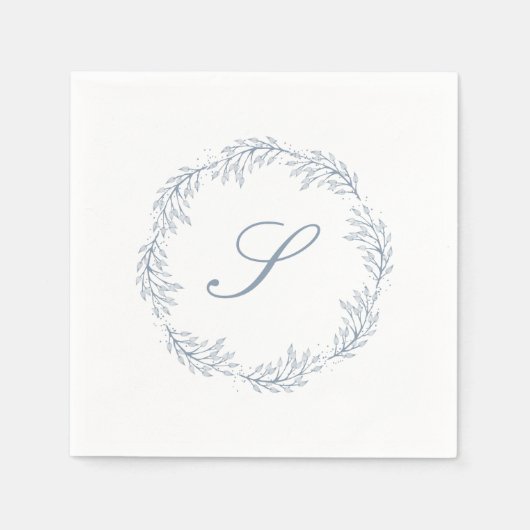 Monogram Dusty Blue Wreath Classic Script Bruiloft Servet (Voorkant)
