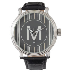 Monogram   Eenvoudige signaleringen Stap 2 Horloge