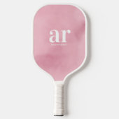 Monogram eenvoudige witte initiaal, roze waterverf pickleball paddle (Achterkant)