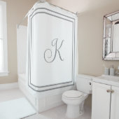 Monogram Eerste Letter Grijs Wit Aangepaste Script Douchegordijn (In situ)