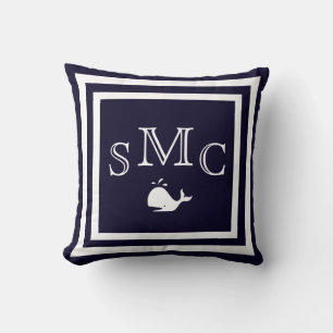 MONOGRAM Effenkleurige donkerblauwe kussen