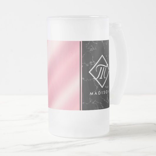 Monogram Elegant Black Marble & Pink Folie Matglas Bierpul (Voorkant rechts)