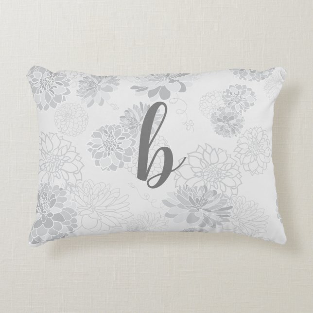 Monogram Elegant Bloemgrijs Accent Kussen (Voorkant)