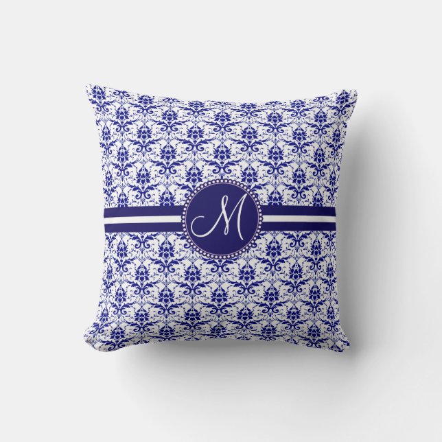 Monogram Elegant Blue en White Damask Pattern Kussen (Voorkant)