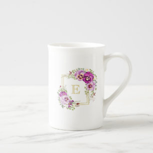 Monogram Elegant Floral  Paarse Pansies Porselein Kop