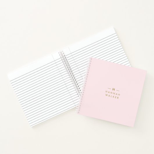 Monogram Elegant Minimaal Blush Roze en Goud Notitieboek (Binnen)