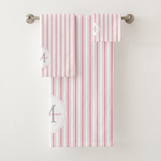 Monogram Elegant Pink French Ticking Stripes Name Bad Handdoek (Insitu)