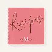 Monogram Elegant Script Coral Recipe Book Notitieboek (Voorkant)