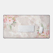 Monogram Elegante Roze Roos Pioen Bloem Marmer Bureaumat (Keyboard & Muis)