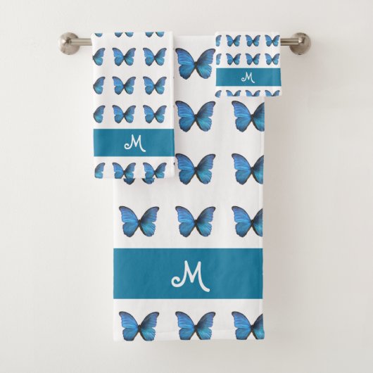 Monogram en Blauwe Vlinderpatroon op Wit Bad Handdoek (Insitu)