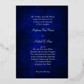 Monogram en draai op Blue Silver Wedding Folie Uitnodiging (Achterkant)